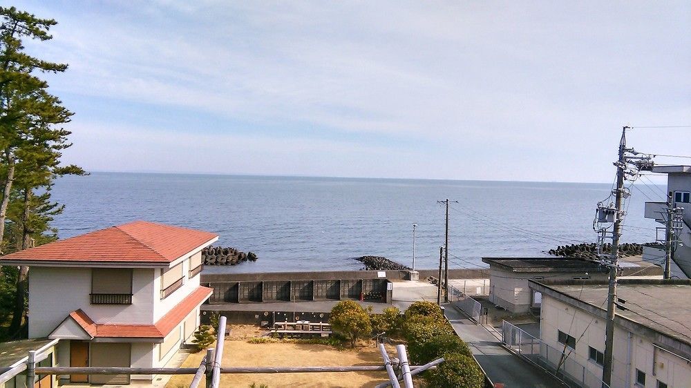 海辺のゲストハウスーぽかぽか村ー Исе Екстериор снимка